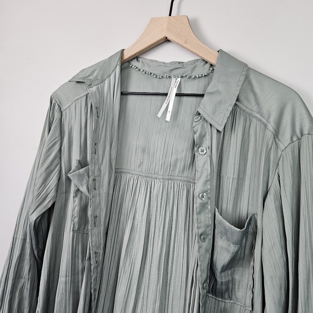 Anthropologie Relaxed Button Down Green Medium - Picture 4 of 8